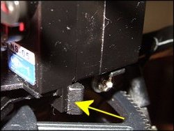 Unclip servos