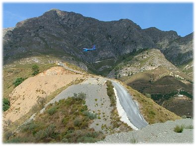  http://www.rc-airplane-world.com/image-files/dynamic-soaring-ridge.jpg 