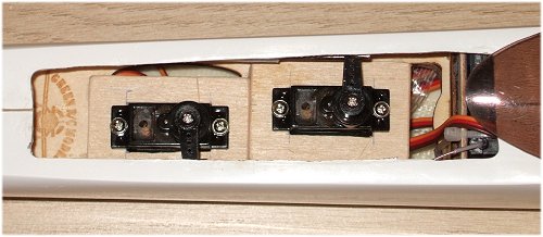 My bespoke servo plate