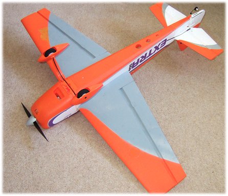 The Extra 300 with inverted wings & tail